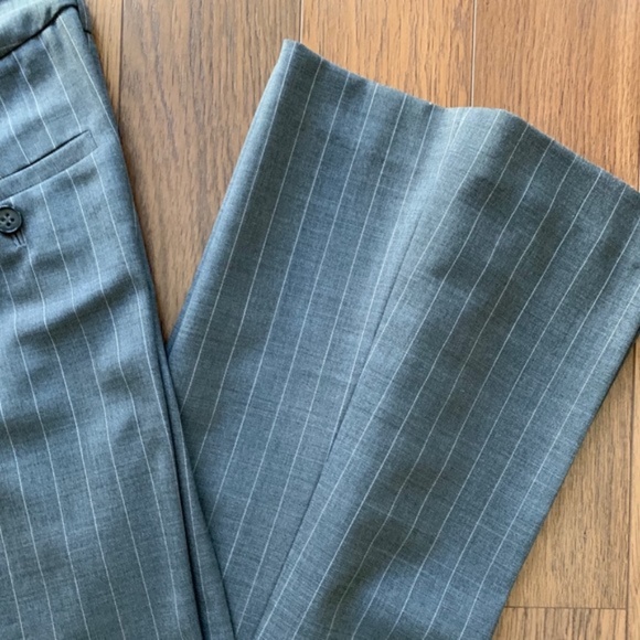 THEORY charcoal gray pants (size 0 US) - Picture 3 of 4